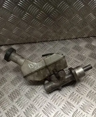 Nissan Micra Master brake cylinder 8200129956