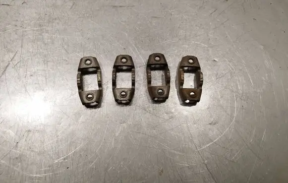 Mitsubishi Lancer X Fuel Injector clamp holder 