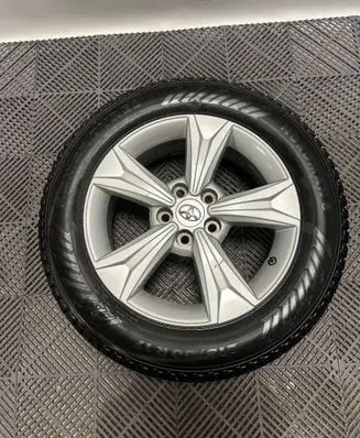 Toyota C-HR I R17 alloy rim 