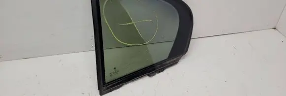 BMW M3 Rear side window