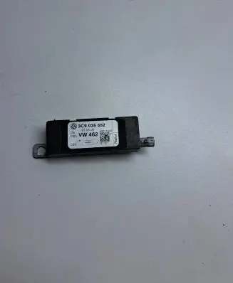 Antenna control unit