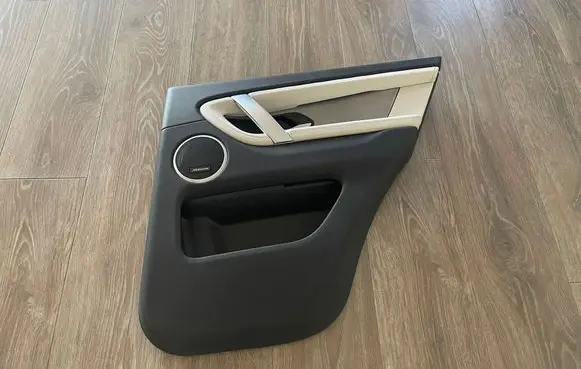 Land Rover Discovery Sport Rear door card panel trim LK72237B7