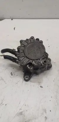 Volkswagen PASSAT B6 Vacuum pump 03G145209 230605