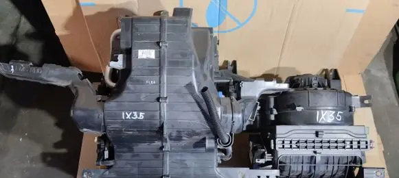 Interior heater climate box assembly