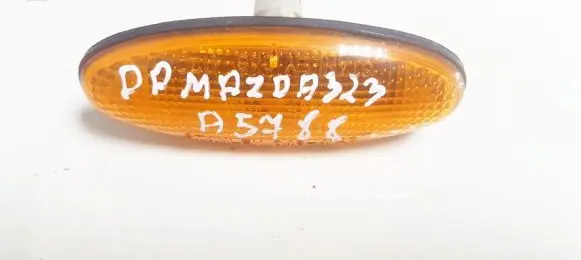 Mazda 323 Front fender indicator light 0464120