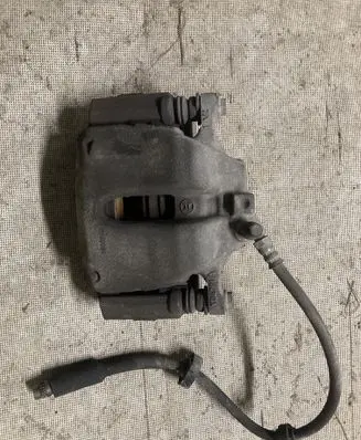 Citroen DS3 Front brake caliper
