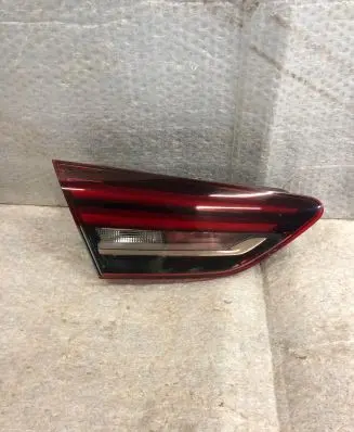 Opel Insignia B Tailgate rear/tail lights