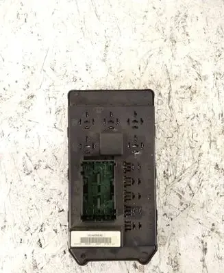 Jeep Grand Cherokee (WK) Fuse module 30959L 56048366AE 0034703