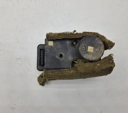 Audi 80 90 B3 Central locking vacuum pump 