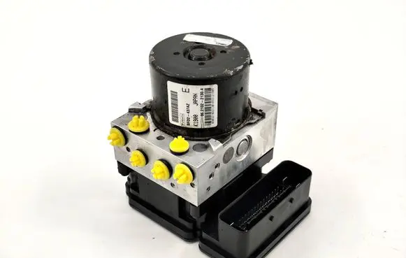 Mazda 3 II ABS Pump BFD2437AZ 06210221304 28561219123