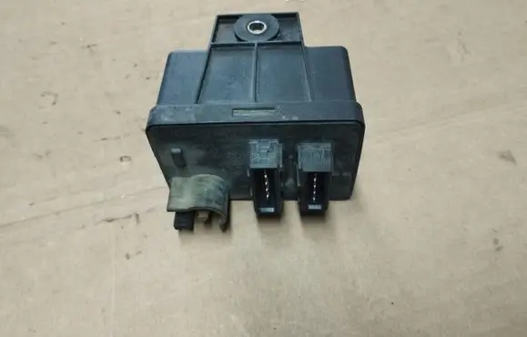 Fiat 500 Glow plug pre-heat relay 55193073 38430003