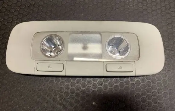 Volkswagen PASSAT B6 Rear seat light 947291 5182