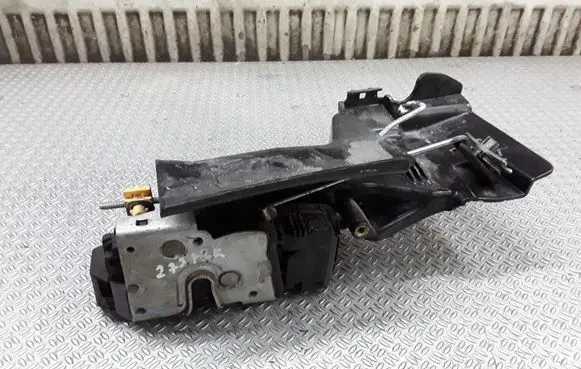 Cadillac BLS Front door lock