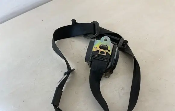 Audi A4 S4 B6 8E 8H Front seatbelt 8E0857706F