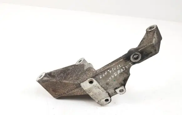 KIA Sorento Generator/alternator bracket 