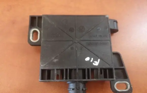 BMW 5 F10 F11 Other engine bay part 9153410