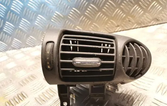Mercedes-Benz C W203 Dashboard air vent grill cover trim 2038300654