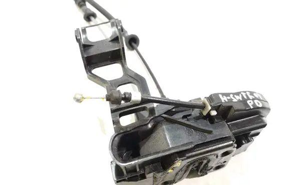 Hyundai Santa Fe Front door lock