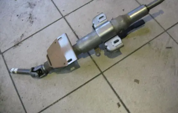 Volvo S40, V40 Steering wheel axle set 