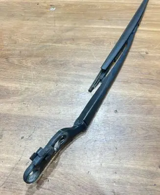 BMW 7 E65 E66 Windshield/front glass wiper blade 4423121