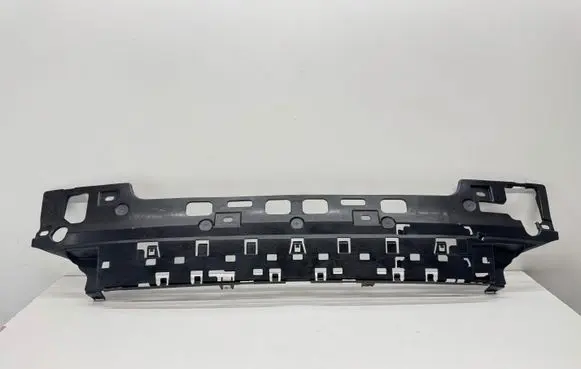 BMW 3 G20 G21 Rear bumper mounting bracket 7428024