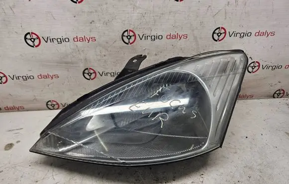 Ford Focus Headlight/headlamp 1m5113006