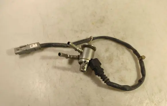Renault Kangoo III AdBlue injector 208994525R 5194R N070403935