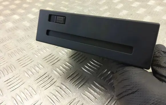 Lexus RX 330 - 350 - 400H GPS navigation control unit/module 86841-48060