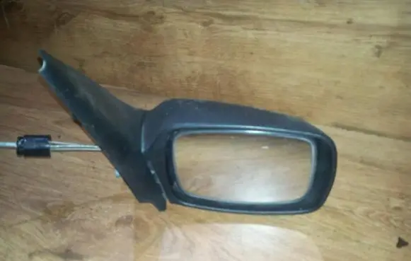 Mazda 121 SM Front door electric wing mirror