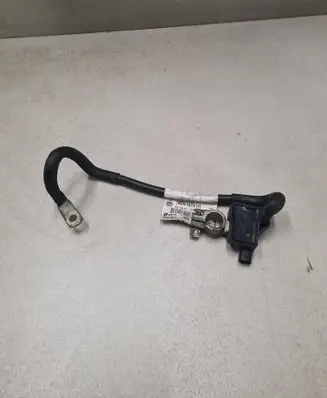 Volkswagen PASSAT B7 Negative earth cable (battery) 1K0915181H 519416C41