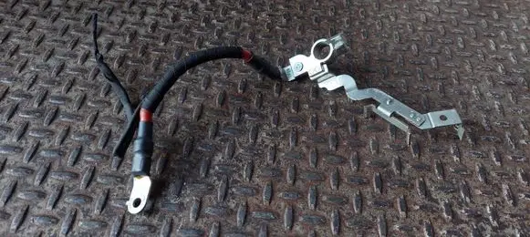 Mercedes-Benz A W177 Positive cable (battery)