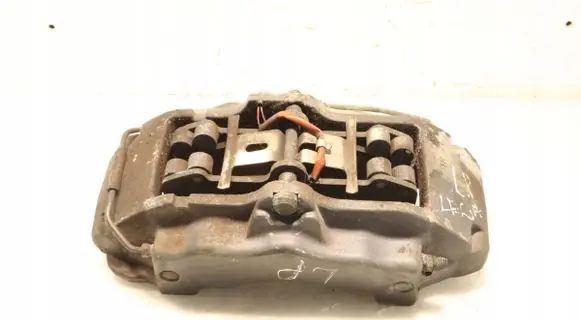 Audi Q7 4L Front brake caliper 18ZL