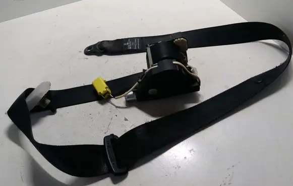 Volkswagen Caddy Front seatbelt 2K0857805B