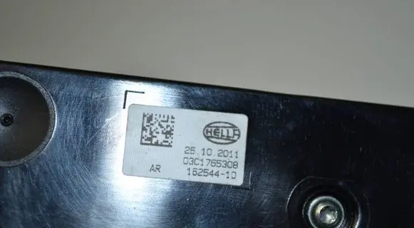 Headlight part