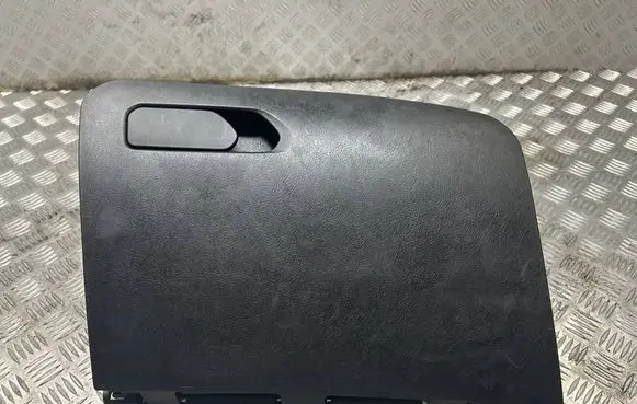 Fiat Tipo Glove box