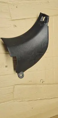 Subaru Outback (BS) Foot area side trim 