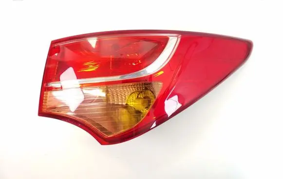 Hyundai Santa Fe Rear/tail lights 924022W030