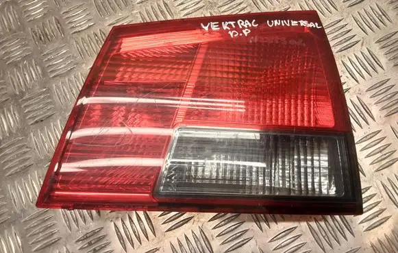 Opel Vectra C Tailgate rear/tail lights 13184025