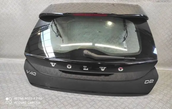 Volvo V40 Opening tailgate glass 