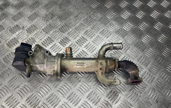 Citroen C4 I EGR valve cooler 875816W 9645589780