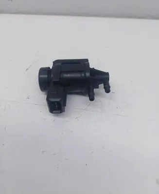 Audi A6 S6 C5 4B Turbo solenoid valve 1J0906283A