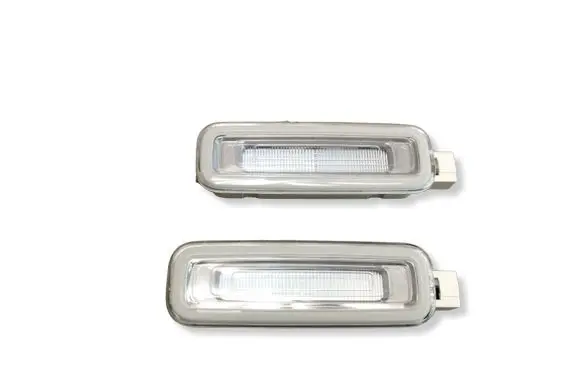 Audi Q3 F3 Front seat light 4M0947105