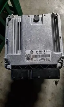 Volkswagen Transporter - Caravelle T5 Engine control unit/module 070906016BA 0281011664