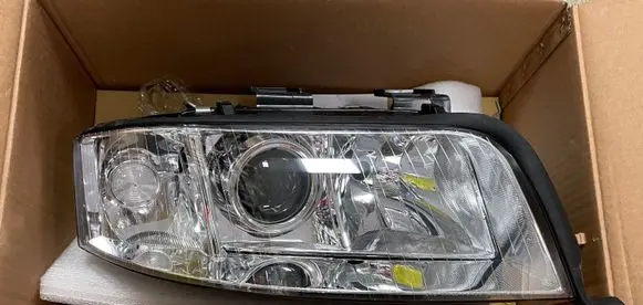 Audi A6 S6 C5 4B Headlight/headlamp 0004411194R 4411104R 012270170