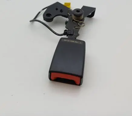 Mercedes-Benz A W169 Rear seatbelt buckle 1698603069