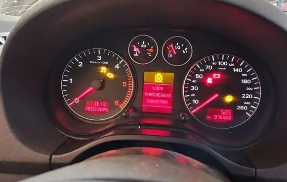Audi A3 S3 8P Speedometer (instrument cluster) 8P0920930Q IMPRK1554489