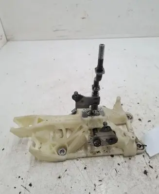 Mazda 6 Gear shifter/selector 