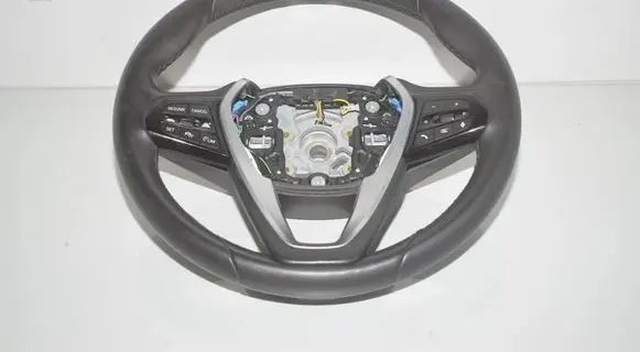BMW 5 G30 G31 Steering wheel 6871732 32306871732 6879986