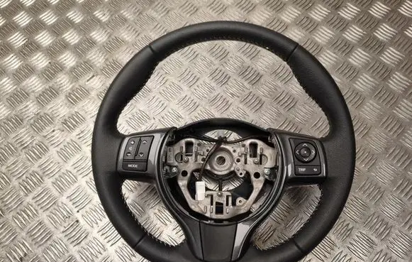 Toyota Yaris Steering wheel 451000D