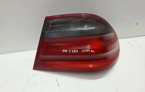 Mercedes-Benz E W211 Rear/tail lights